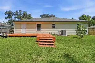 1344 9th St, Orange City, FL 32763 - Photo 23