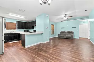 1344 9th St, Orange City, FL 32763 - Photo 7