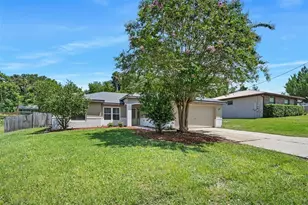 981 Laurel Oaks Ln, Orange City, FL 32763 - Photo 1