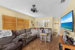 8725 N 26th St, Tampa, FL 33604 - Photo 7