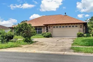 1624 Piccadilly Dr, Daytona Beach, FL 32117 - Photo 3