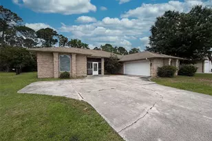 51 Fanshawe Ln, Palm Coast, FL 32137 - Photo 1