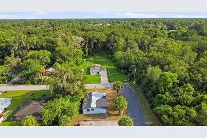921 S Salisbury Avenue, Deland, FL 32720 - Photo 13