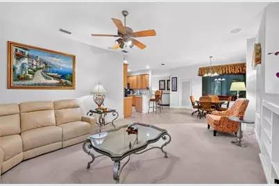 4 Lakeview Lane, Palm Coast, FL 32137 - Photo 13