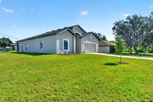 1699 Whipple Dr, Deltona, FL 32738 - Photo 3