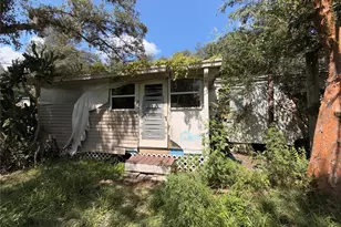16100 SE 253rd Ct, Umatilla, FL 32784 - Photo 1