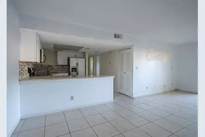 1649 Sunny Brook Lane NE #B105, Palm Bay, FL 32905 - Photo 11