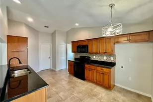 2205 Pink Grapefruit Trail, Clermont, FL 34714 - Photo 7