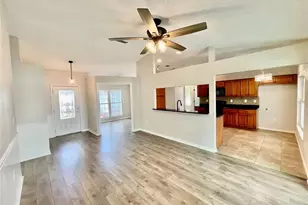 2205 Pink Grapefruit Trail, Clermont, FL 34714 - Photo 3