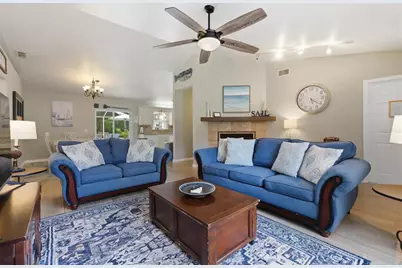 1085 E Wisconsin Avenue, Deland, FL 32724 - Photo 5