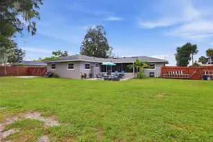 1004 Crescent Pkwy, Deland, FL 32720 - Photo 33