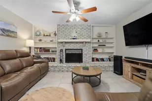 1004 Crescent Pkwy, Deland, FL 32720 - Photo 13