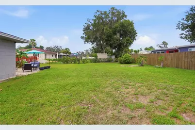 1004 Crescent Parkway, Deland, FL 32720 - Photo 35