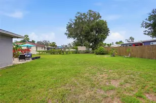 1004 Crescent Pkwy, Deland, FL 32720 - Photo 35