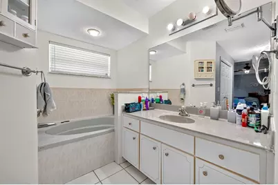 15 Pine Cedar Drive, Palm Coast, FL 32164 - Photo 11
