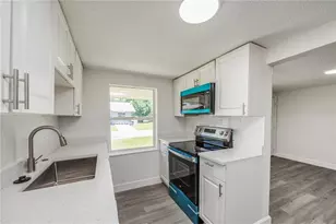 1422 Basin St, Winter Garden, FL 34787 - Photo 9