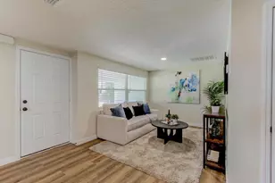47 Dahlia Dr, Debary, FL 32713 - Photo 11
