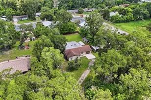 1555 Rowe Ln, Deland, FL 32720 - Photo 3