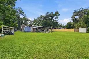 1555 Rowe Ln, Deland, FL 32720 - Photo 31