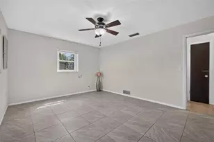 301 N 5th St, Flagler Beach, FL 32136 - Photo 7