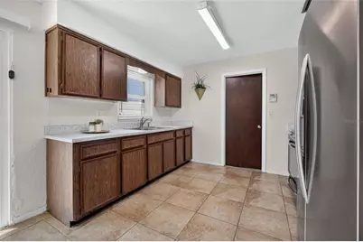 301 N 5th Street, Flagler Beach, FL 32136 - Photo 3
