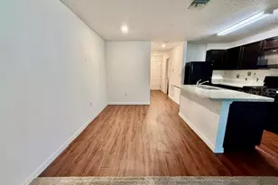707 W Chelsea St, Deland, FL 32720 - Photo 3