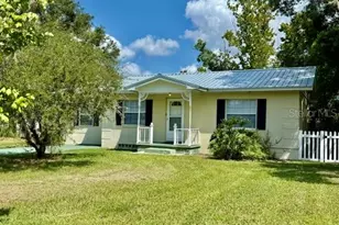 733 W Pennsylvania Ave, Deland, FL 32720 - Photo 1