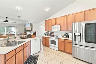 580 S Pearl St, Deland, FL 32720 - Photo 17