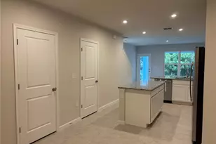 2006 Edison Pointe Blvd, South Daytona, FL 32119 - Photo 7