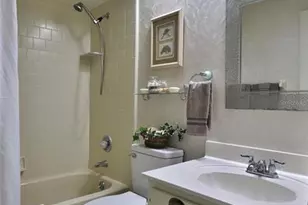 932 Meadow View Dr, Port Orange, FL 32127 - Photo 17