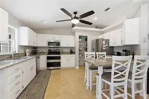 1095 E Wisconsin Ave, Deland, FL 32724 - Photo 15