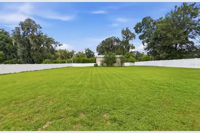 1679 W Euclid Avenue, Deland, FL 32720 - Photo 33