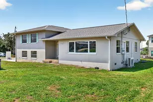 2314 S Peninsula Dr, Daytona Beach, FL 32118 - Photo 1