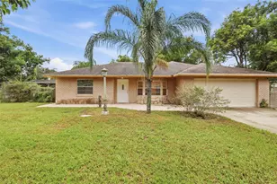 1098 E DeCarlo Dr, Deltona, FL 32725 - Photo 1