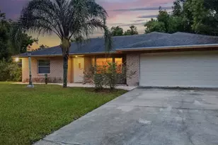 1098 E DeCarlo Dr, Deltona, FL 32725 - Photo 47