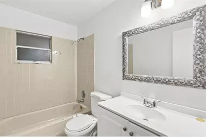1098 E De Carlo Drive, Deltona, FL 32725 - Photo 13