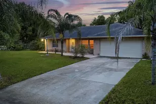 1098 E DeCarlo Dr, Deltona, FL 32725 - Photo 49