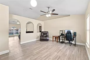 1307 Lydia Dr, Deltona, FL 32725 - Photo 11