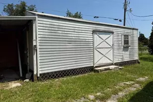 45600 Panther St, Paisley, FL 32767 - Photo 11