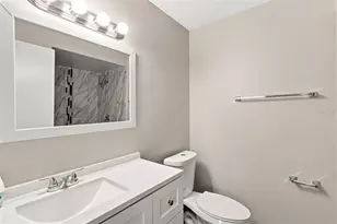 3307 Pine Tree Dr, Edgewater, FL 32141 - Photo 35