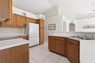 1121 Glendale Ave, Deltona, FL 32725 - Photo 15