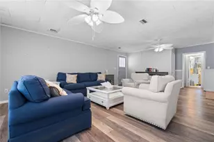 8443 Fort Caroline Rd, Jacksonville, FL 32277 - Photo 17