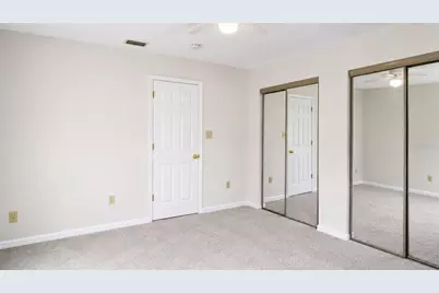 420 E New Hampshire Avenue, Deland, FL 32724 - Photo 17