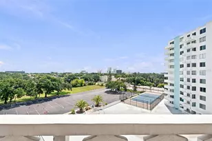 935 N Halifax Ave, Daytona Beach, FL 32118 - Photo 27