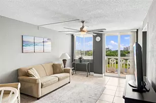 935 N Halifax Ave, Daytona Beach, FL 32118 - Photo 9