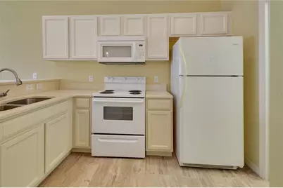 210 Pine Bluff Avenue #210, Deland, FL 32724 - Photo 9