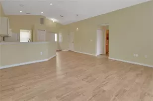 210 Pine Bluff Ave, Deland, FL 32724 - Photo 5