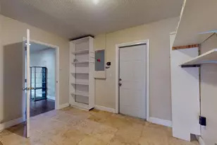 2125 E Parkton Dr, Deltona, FL 32725 - Photo 9