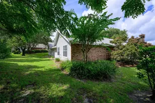 2525 S Glen Eagles Dr, Deland, FL 32724 - Photo 29