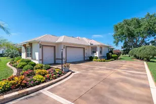 1670 St James Cir, The Villages, FL 32162 - Photo 3
